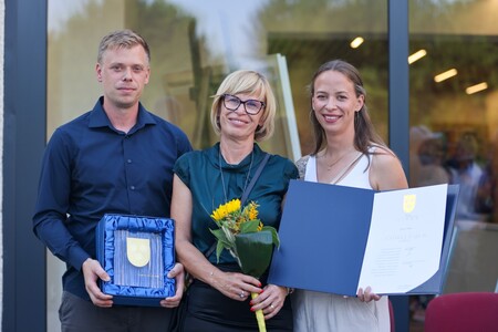 Praznik Mirna 2025 - druzina Bajuk, podelitv priznanj, foto Studio PraprotKa (15)